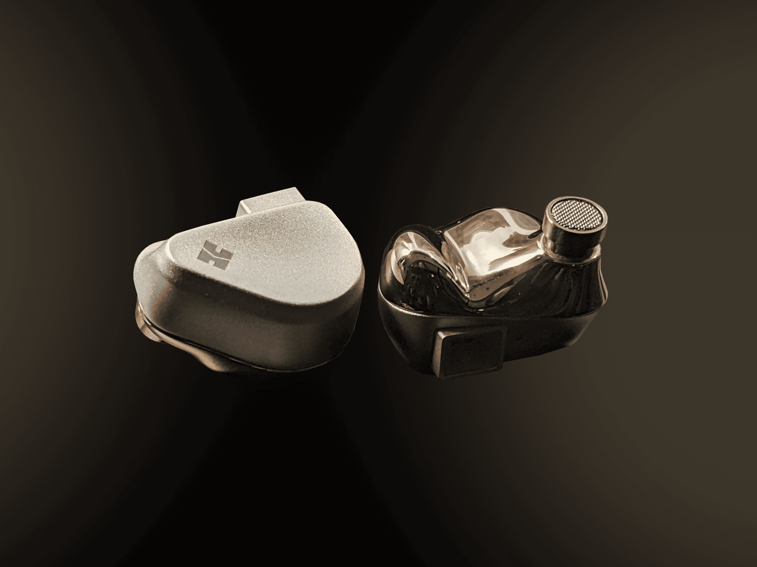 earphones